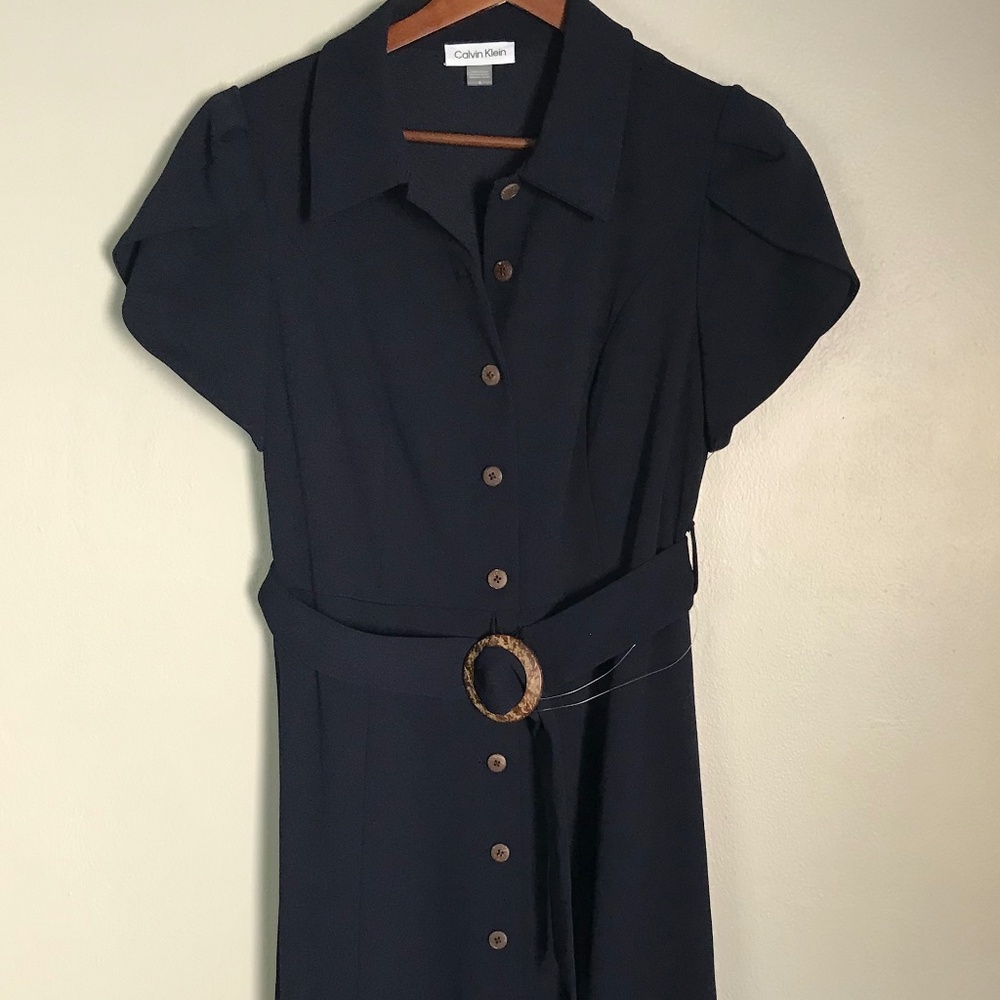 Calvin Klein Puff-Sleeve Belted Dress in Navy Size 4. Chic & Timeless
